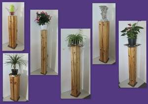 Holzsäulen aus antiken Balken, diverse Höhen und Dicken vergrössern